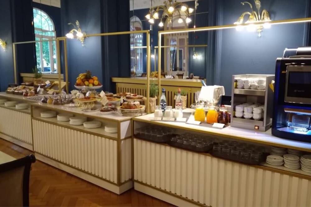 Grand Hotel Regina Salsomaggiore Salsomaggiore Terme Eksteriør bilde